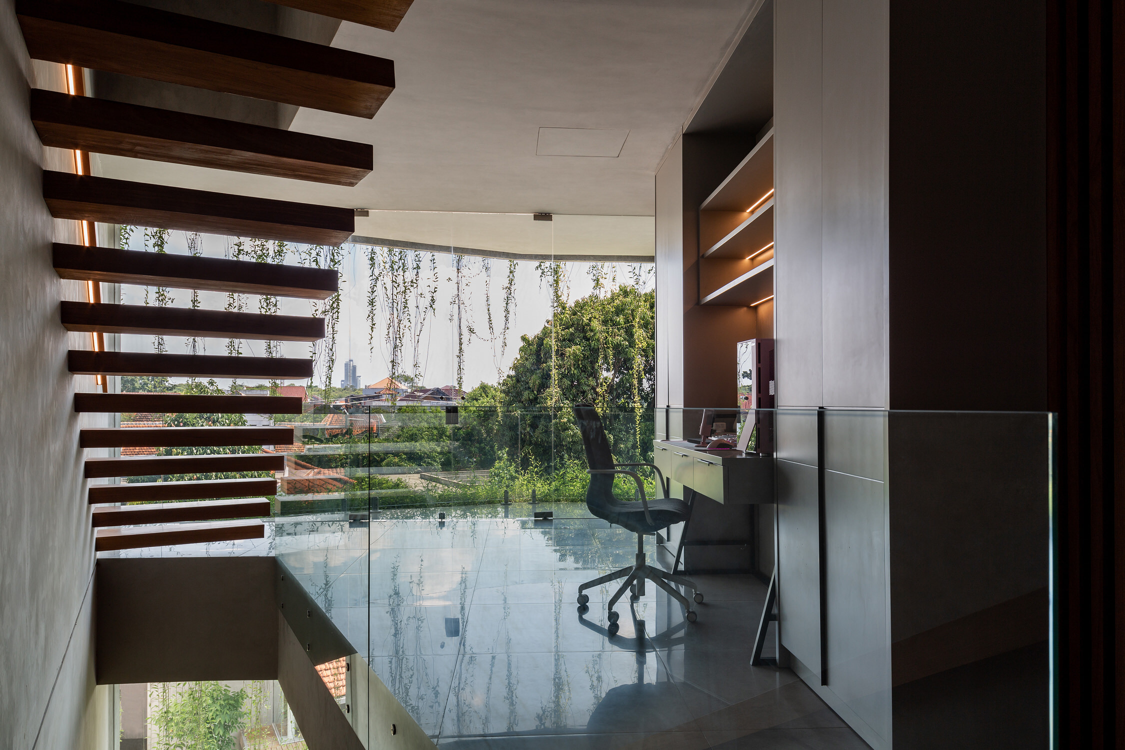 Samratulangi House 03-7